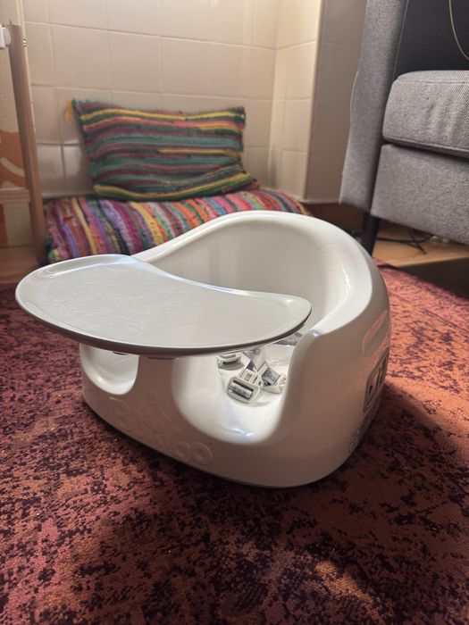Cadeira Bumbo com tabuleiro