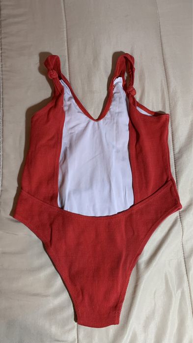 Fato de banho vermelho de bombazina
