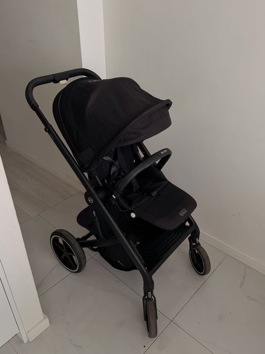 Прогулянкова коляска Cybex Balios S LUX Moon Black