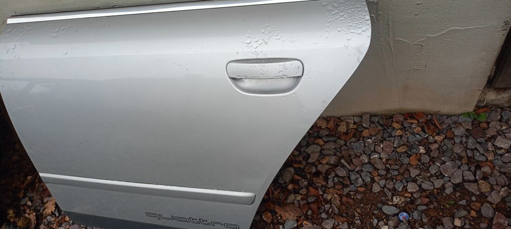 Drzwi prawy przód Audi A4 B6, kod lakieru LY7W
