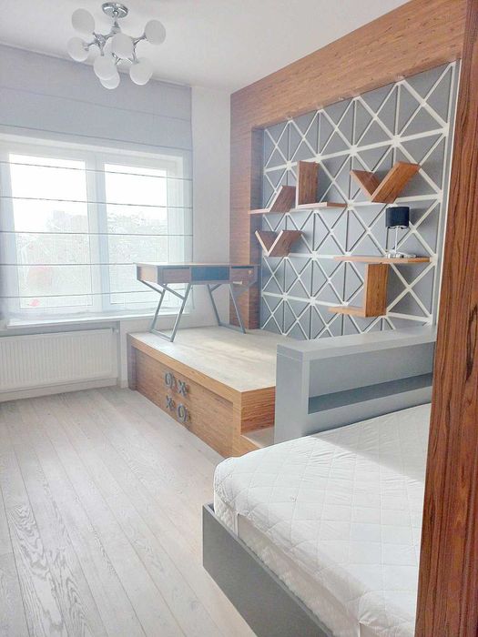 3х ком квартира в жк Ренессанс, переулок. Ониловой, 18