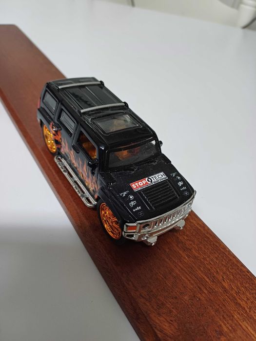 Hummer H3 2007 escala 1/43