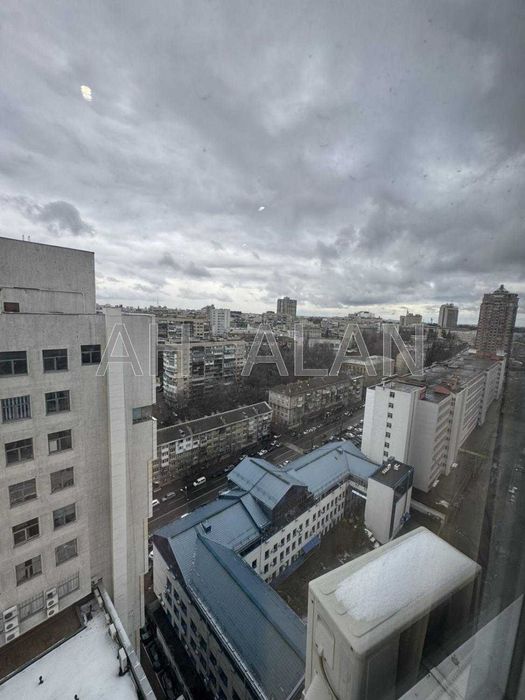 Аренда офисного помещения в центре Печерского района Кловський узвіз