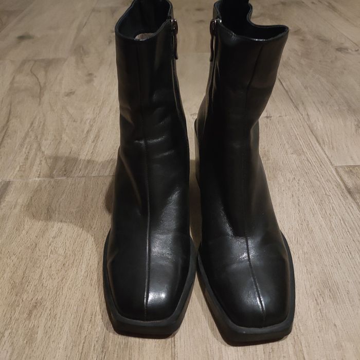 Черевики жіночі. Ботинки демисезонні. Чоботи зимові