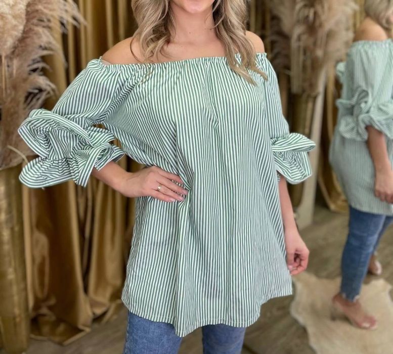 Жіноча блузка з відкритими плечима, розмір S–M, віскоза. Блуза женская