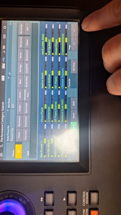 Yamaha MODX8 komplet z brzmieniami