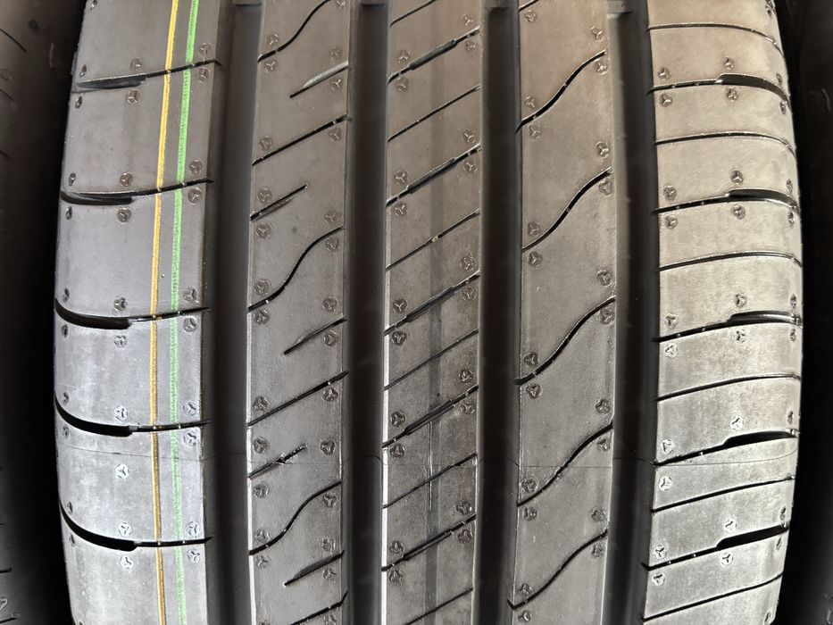 Комплект літніх НОВИХ шин !!!24рік!!! 215/55R18 99V Good Year
