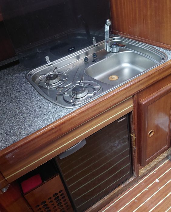 Jach Żaglowy Janmor 31