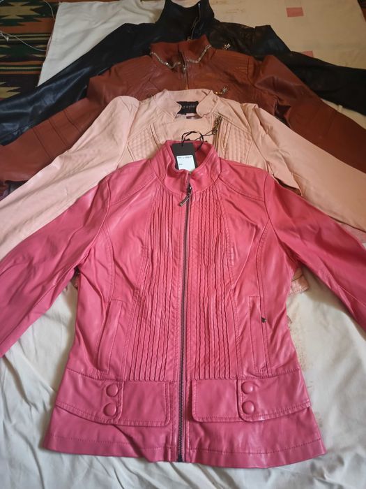 Куртки    дівочі
