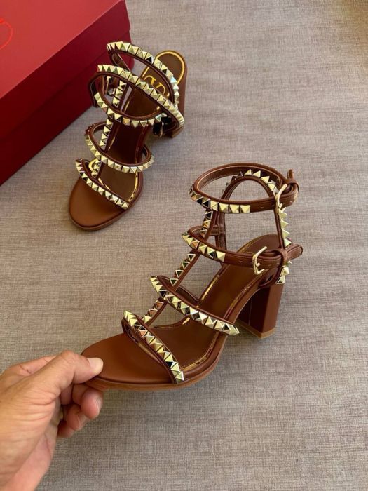 Saoatos Valentino 37