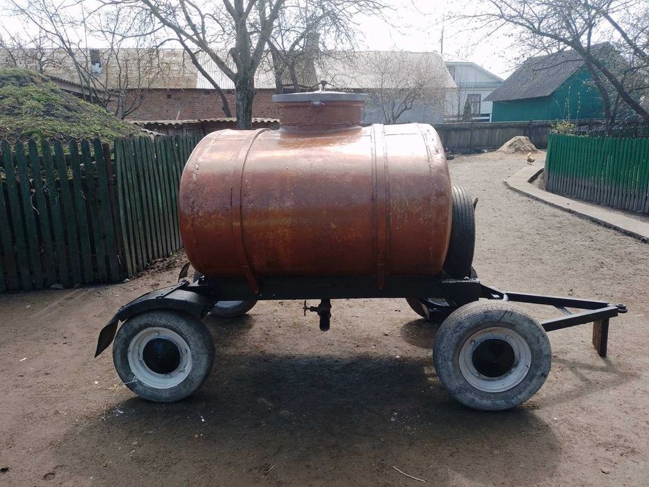 Алюмінєва бочка,2200 літрів.