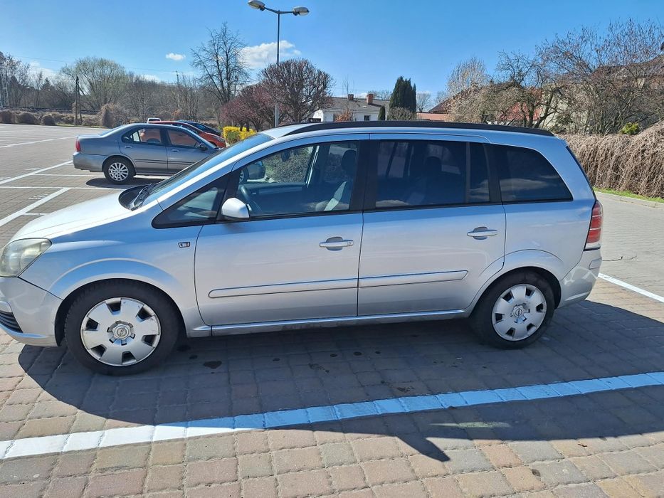 Opel Zafira 1.8 140 KM- benzyna +lpg