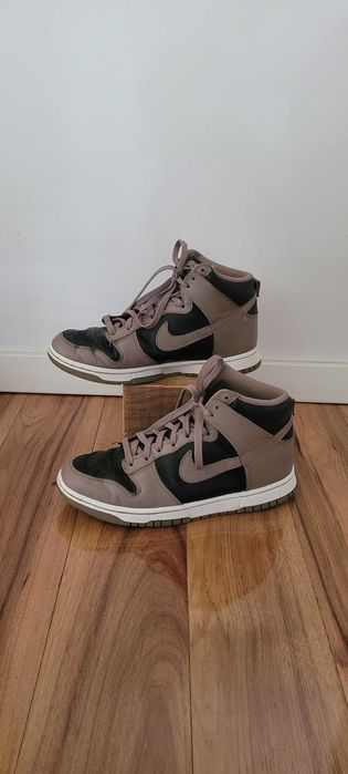 Buty wysokie damskie Nike Dunk High Moon Fossil,roz38