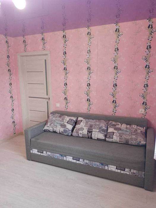 Дво кімнатна квартира подобово,погодинно.Вулиця европейска 20