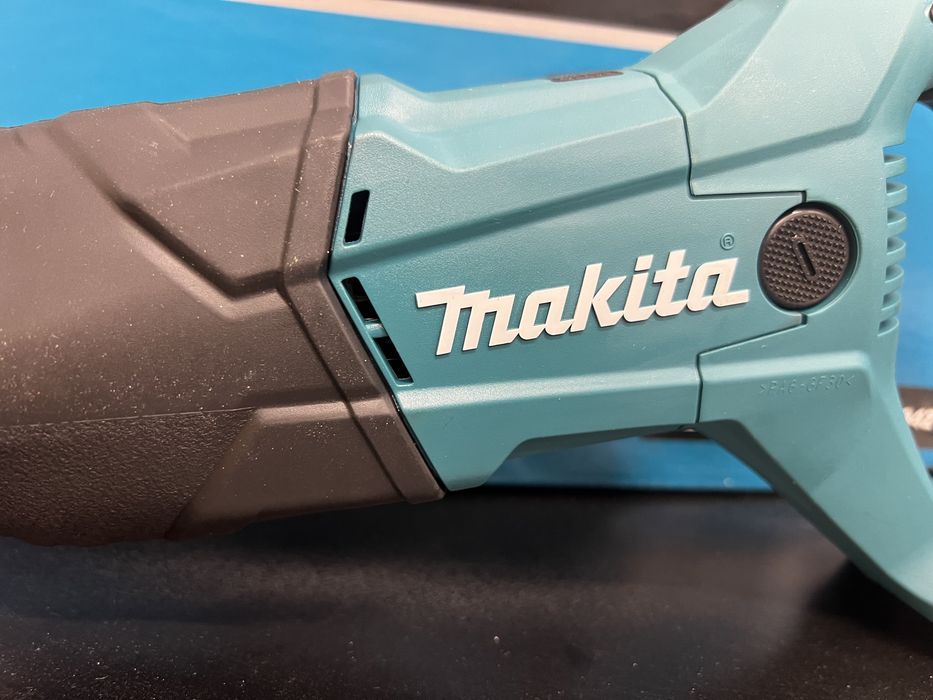 Акумуляторна сабельна пила Makita XRJ04Z 18v. USA 4 800 грн