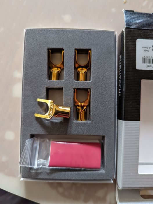 Продам комплект  якісних конекторів для USB 2.0 кабеля.