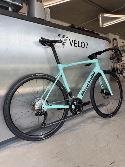 Szosa Bianchi Specialissima Comp Shimano 105 Di2 57cm
