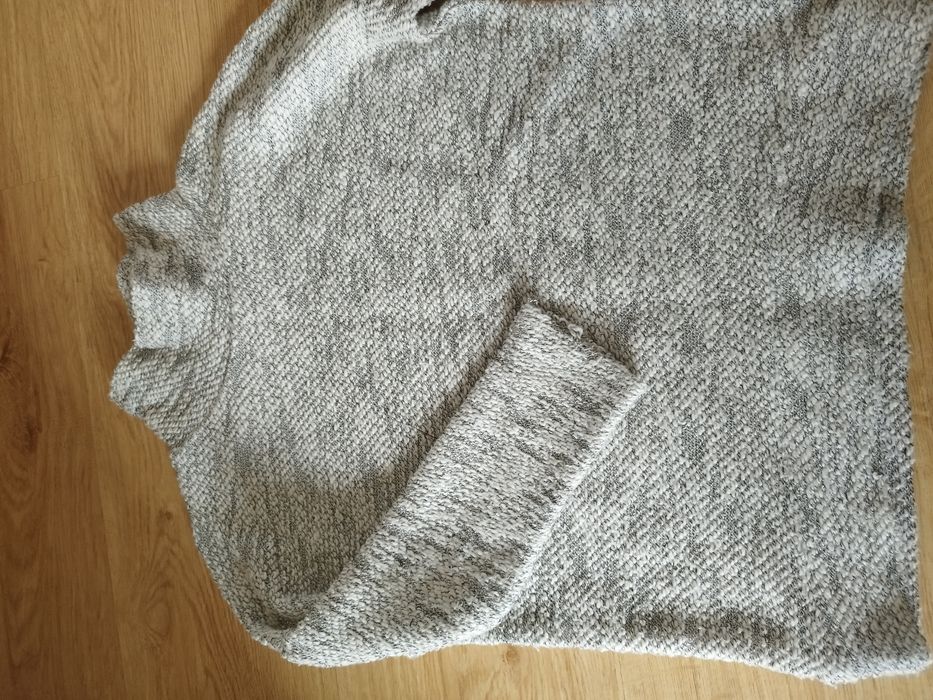 Swetr 122 128 cm 7 / 8 lat