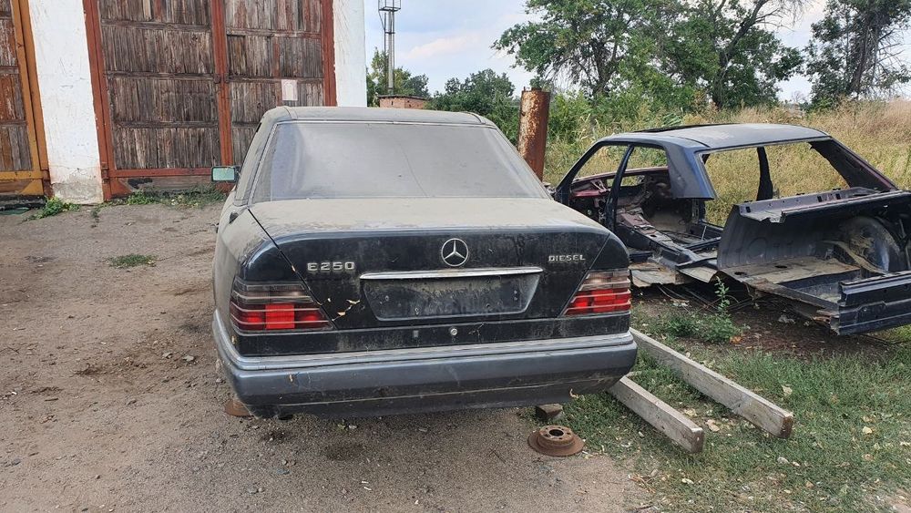 Mercedes W124 E250 1995г om605