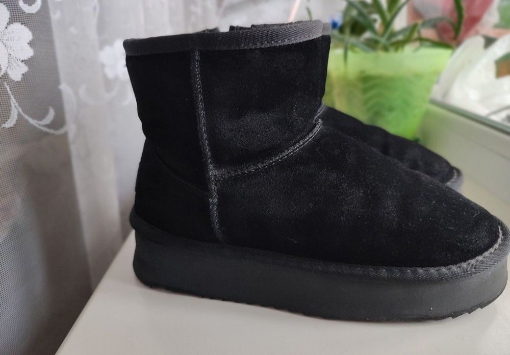 Угги жіночі замш