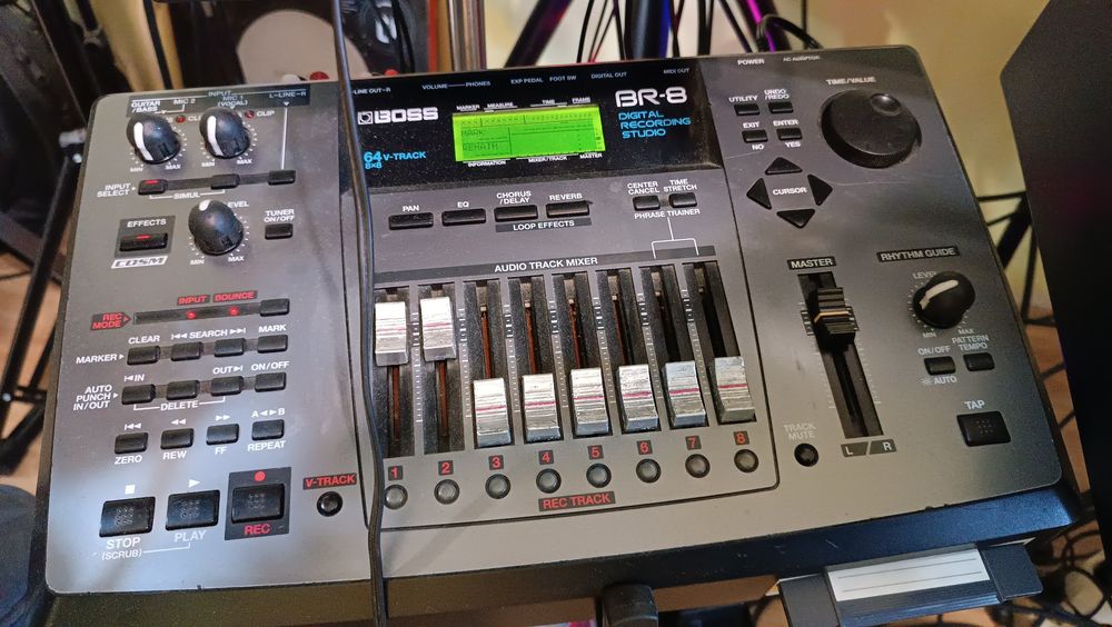 Портастудія Boss BR-8