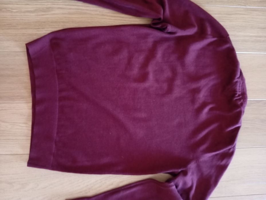 Camisola Gola em V, marca Tommy Hilfiger, tamanho S