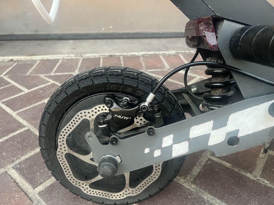 Kukirin G2 с гидравликой nutt