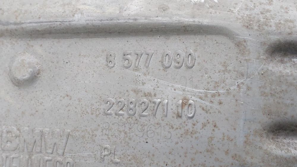 Panela de escape BMW X1 (F48)