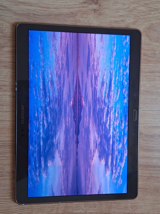 Tablet Samsung Galaxy Tab S 10.5 (model SM-T800)