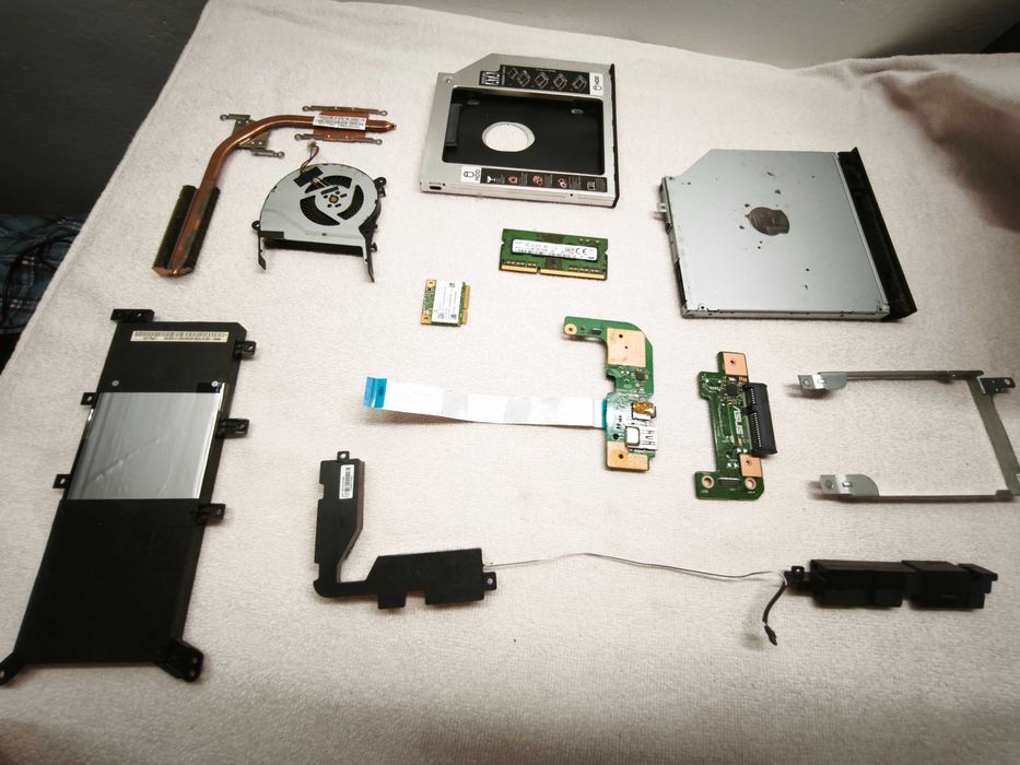 Asus X555l peças