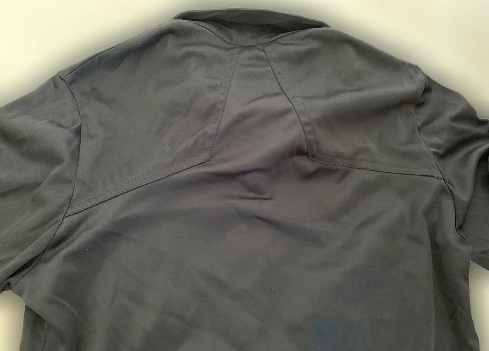 Blusa de Senhora Preto, como Nova