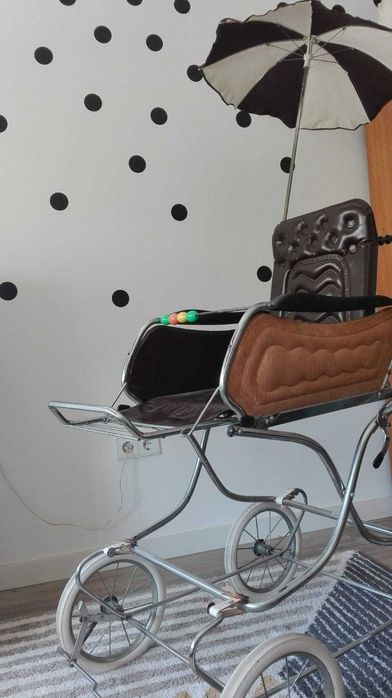 Berço/carrinho de bebé vintage / nórdico original dos anos 50