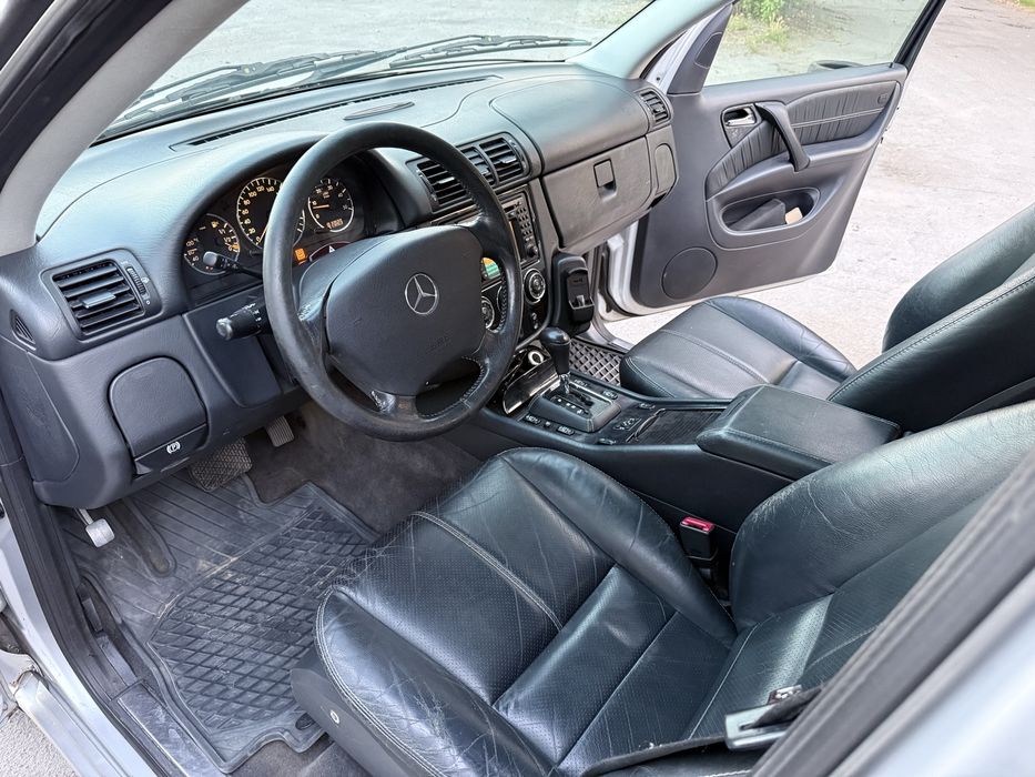 Продам Mercedes-Benz ML 400 2005 4.0 D