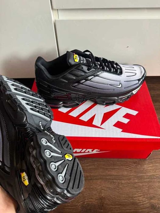 Nike Air Max TN Plus III R.41