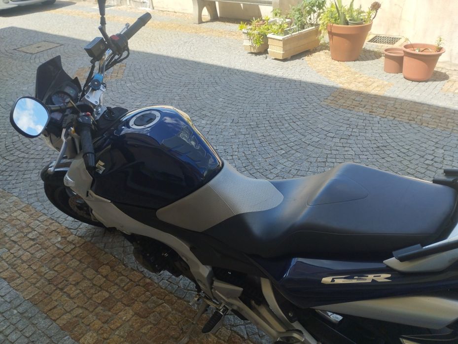 Suzuki GSR 600 98cv