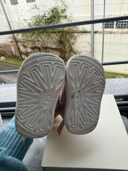 Botas UGG tamanho 18