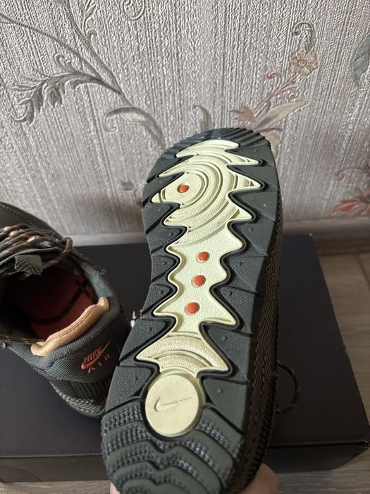 Продам Кросівки Nike