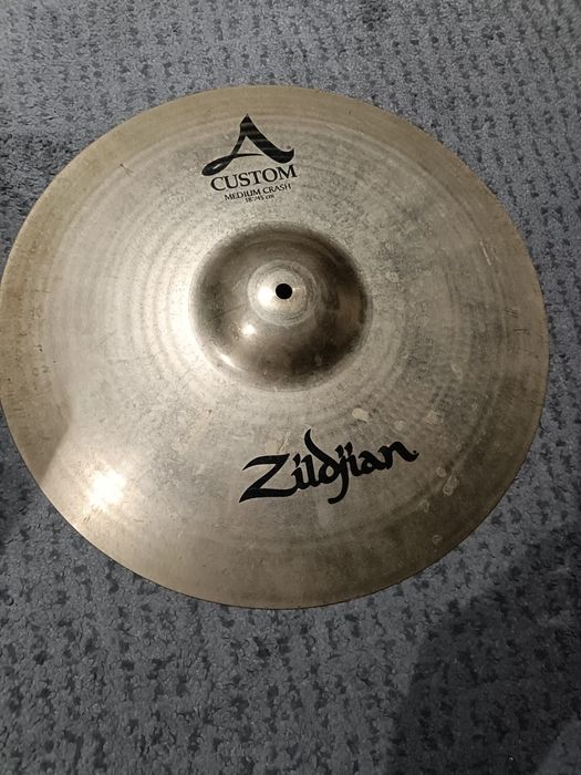 Prato Zildjian A Custom Medium Crash 18"