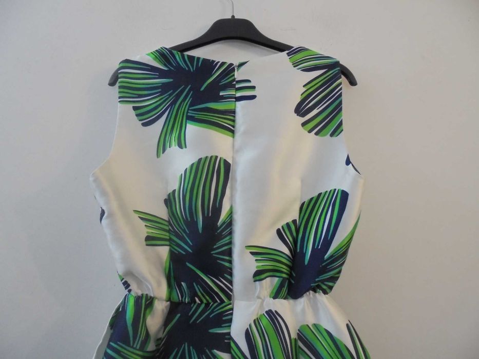 vestido de senhora muito lindo