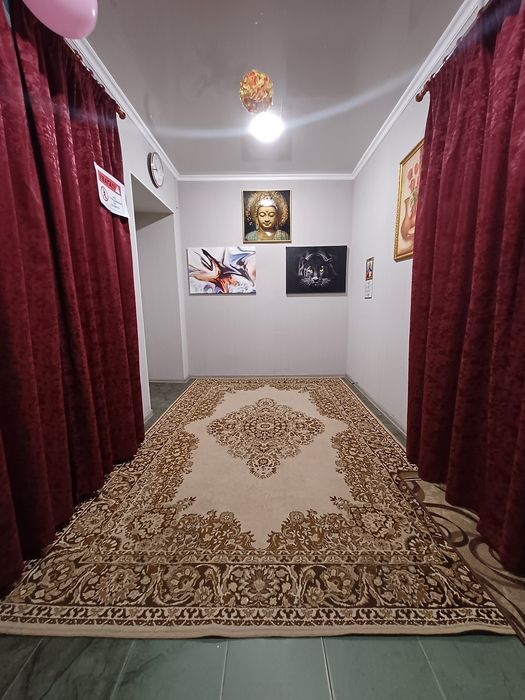 Здаю Кімнату для Суб-Оренди  під Манікюр Педикюр Массажу Бровіста Вій