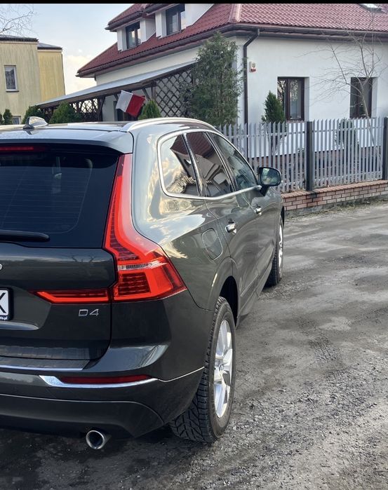 Volvo xc60 D4 2019  rok