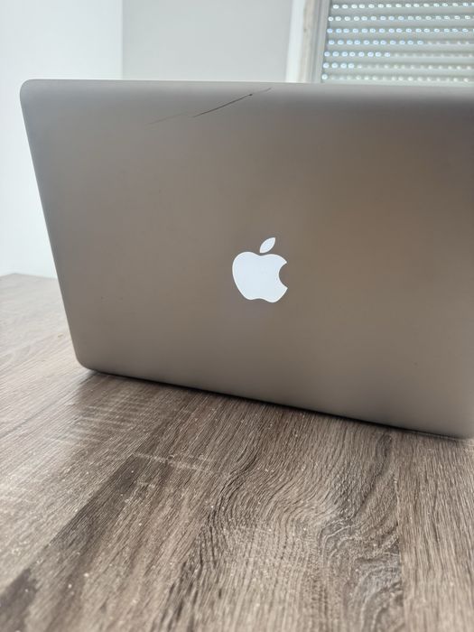 MacBook Pro 13 2011 (MacBookPro8,1) - i5 - 8Gb