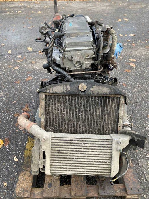 Двигун Mitsubishi 4M42