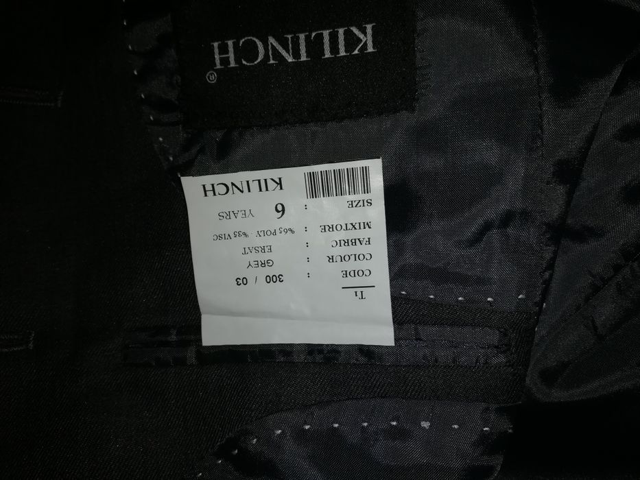 Строгий костюм тройка на 6 лет