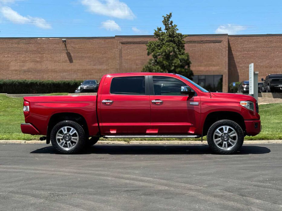Toyota Tundra Platinum      2018