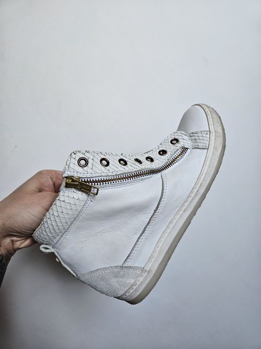 Sneakersy na koturnie skóra naturalna Dasia