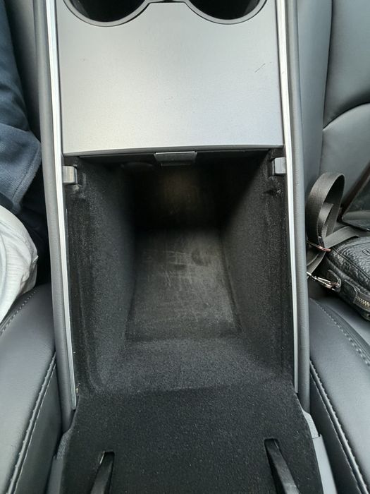 Tesla Model 3 2023 VIN 5YJ3E1EC3PF467254 фото оголошення 19 з 22