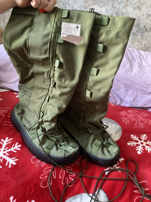 Бахіли поверх взуття