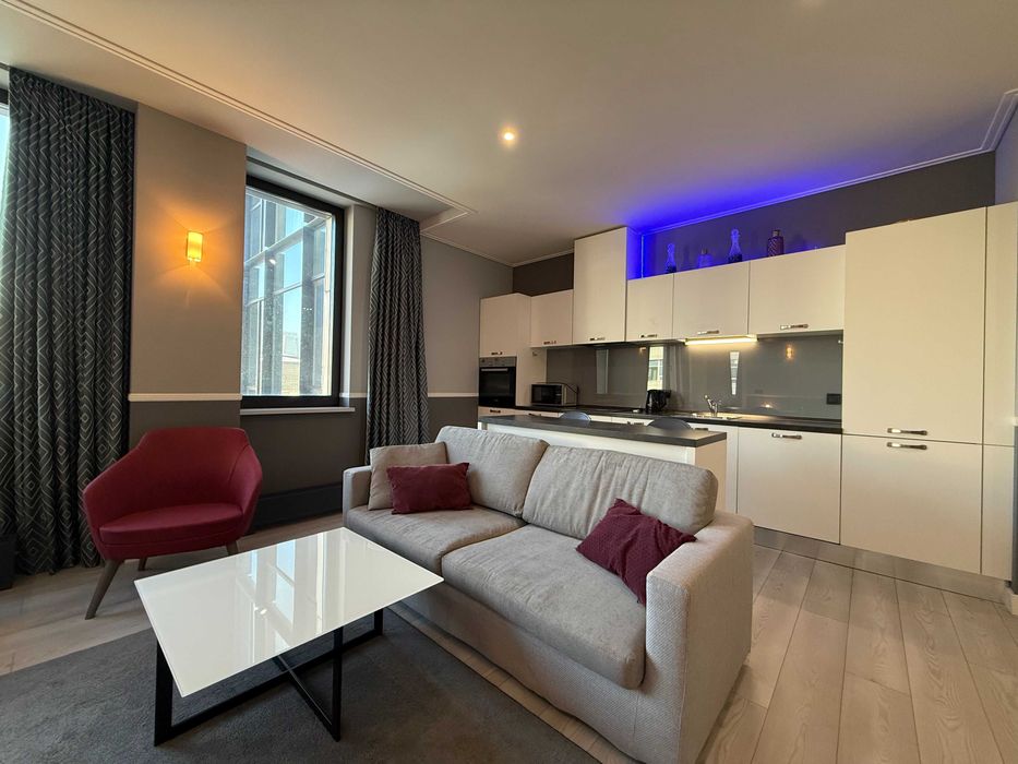 Здам затишну  3-х кімнатну квартиру ЖК Chicago central house