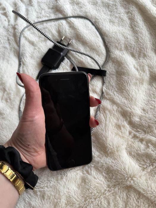 Iphone 8 apple stan bardzo dobry
